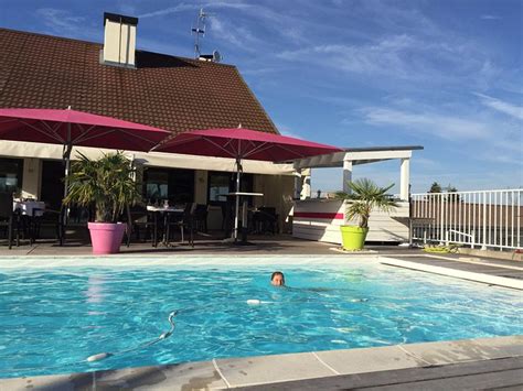 hotel hermes bourgogne dijon couchey|Hotel Dijon Couchey avec restaurant et piscine .